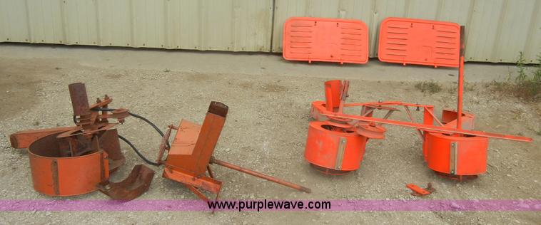 image for item N9818 1939 Allis-Chalmers WC tractor