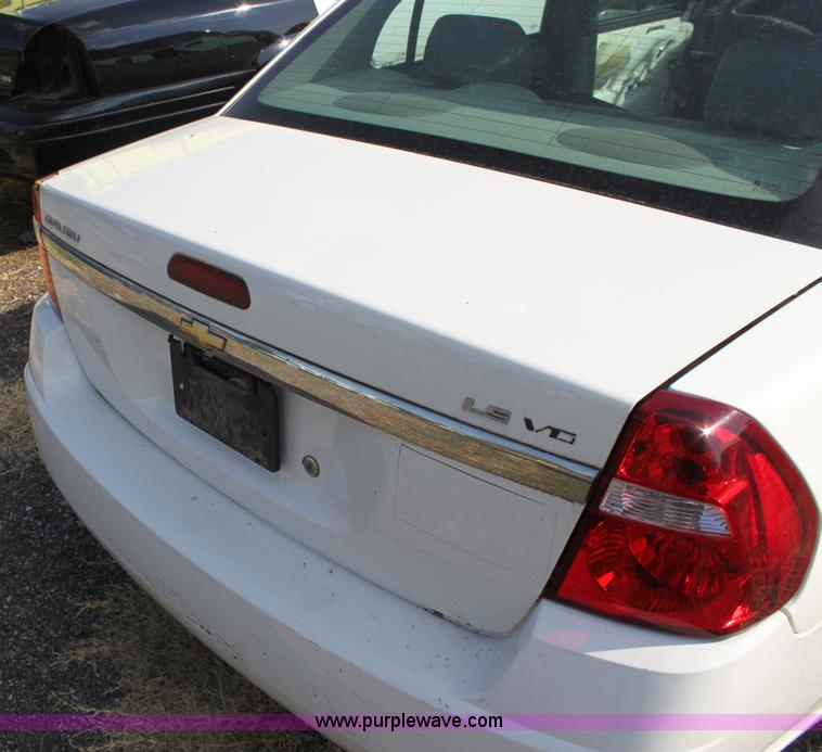 image for item B7322 2007 Chevrolet Mailibu LS