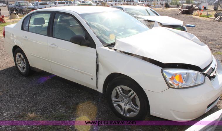 image for item B7323 2007 Chevrolet Malibu LS