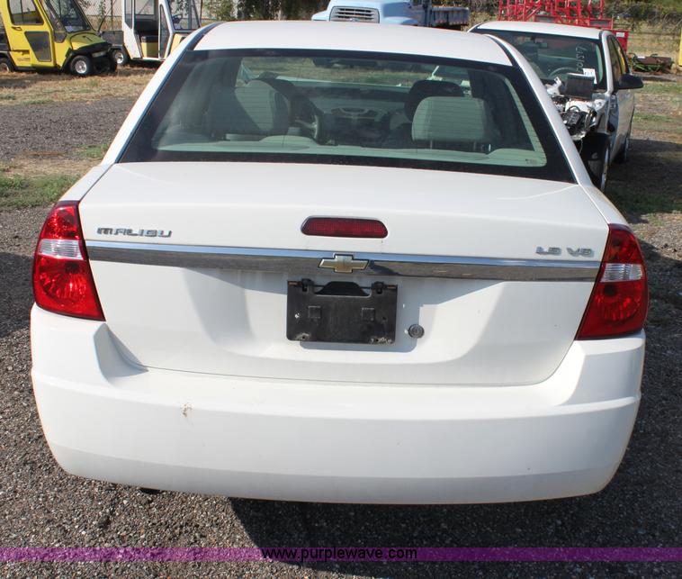 image for item B7323 2007 Chevrolet Malibu LS