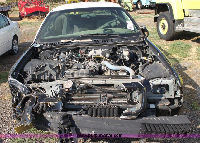image for item B7327 2009 Ford Crown Victoria Police Interceptor