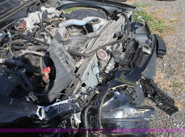 image for item B7327 2009 Ford Crown Victoria Police Interceptor
