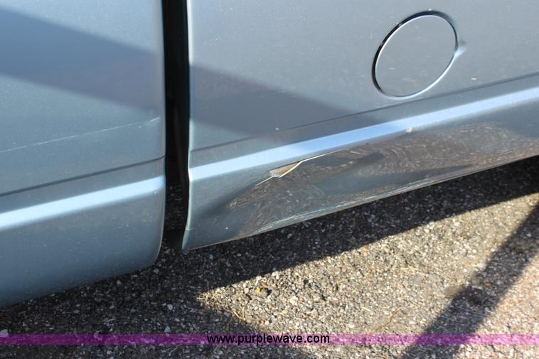 image for item B7328 1989 Chevrolet C2500 extended cab pickup truck