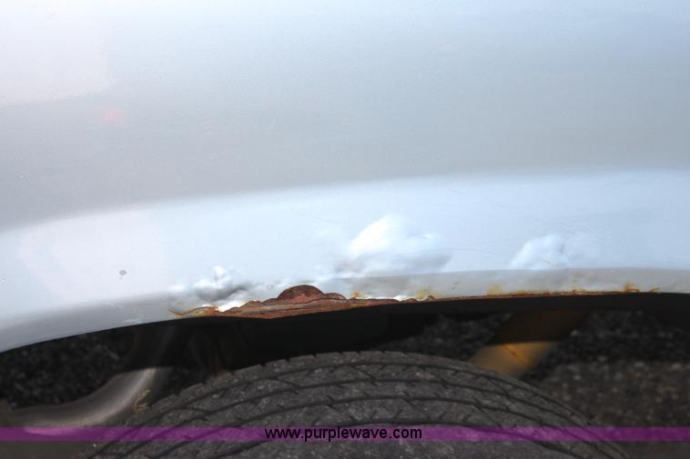 image for item B7328 1989 Chevrolet C2500 extended cab pickup truck