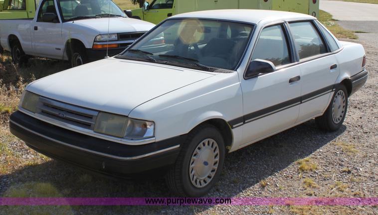 image for item D5291 1991 Ford Tempo GL