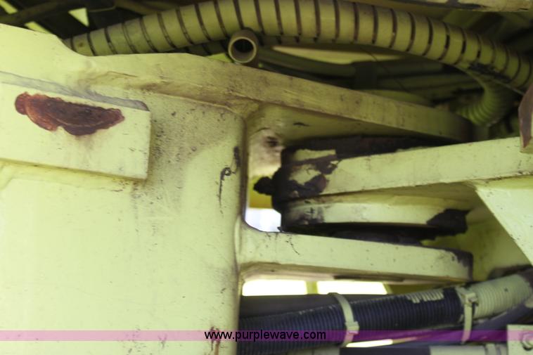 image for item D5294 1987 Michigan L70 wheel loader