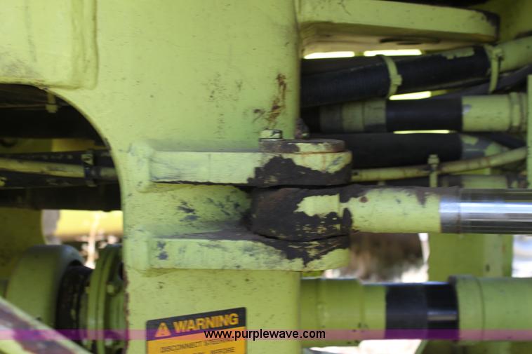 image for item D5294 1987 Michigan L70 wheel loader