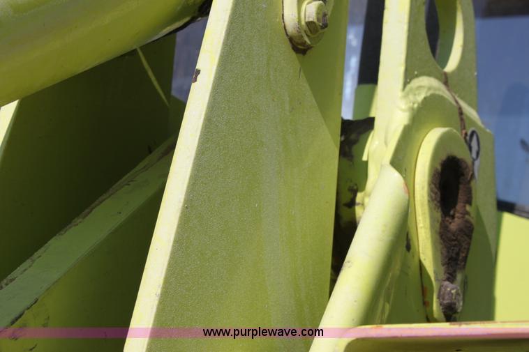 image for item D5294 1987 Michigan L70 wheel loader