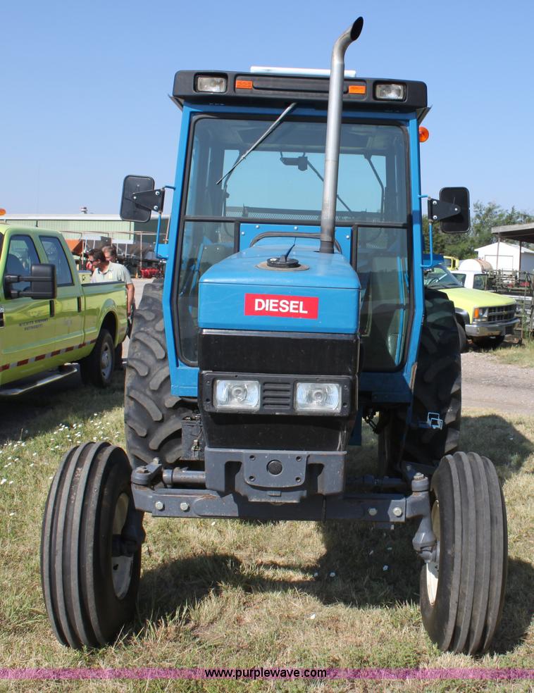 image for item D5297 1990 Ford 6640 tractor