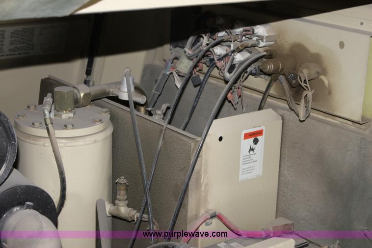 image for item D5302 1993 Ingersoll Rand Prestige Series air compressor