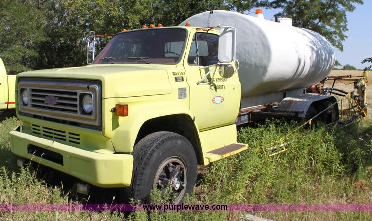 image for item D5303 1979 Chevrolet C70 de-ice truck