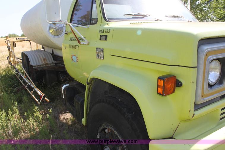 image for item D5303 1979 Chevrolet C70 de-ice truck