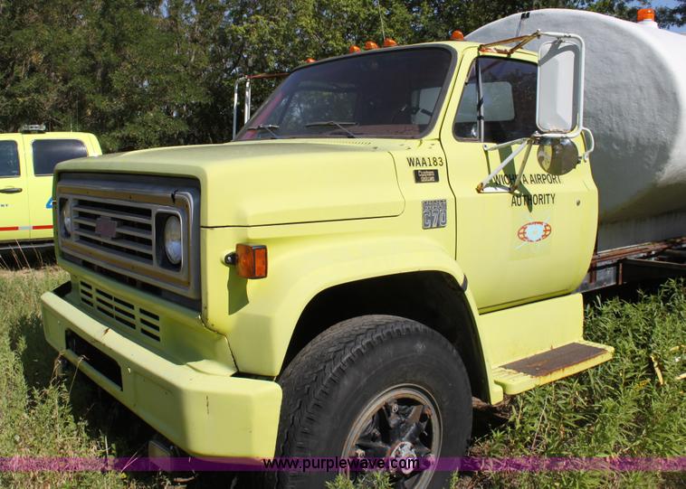 image for item D5303 1979 Chevrolet C70 de-ice truck