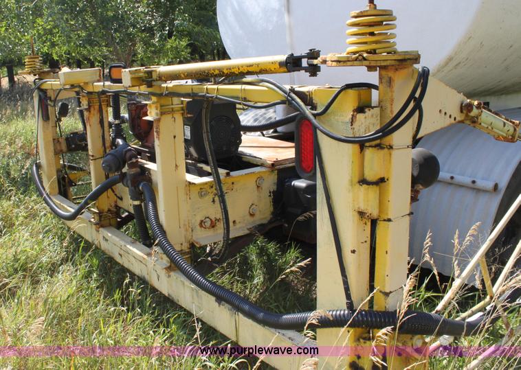 image for item D5303 1979 Chevrolet C70 de-ice truck