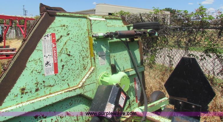 image for item D5316 2002 Shulte XH1500 batwing mower