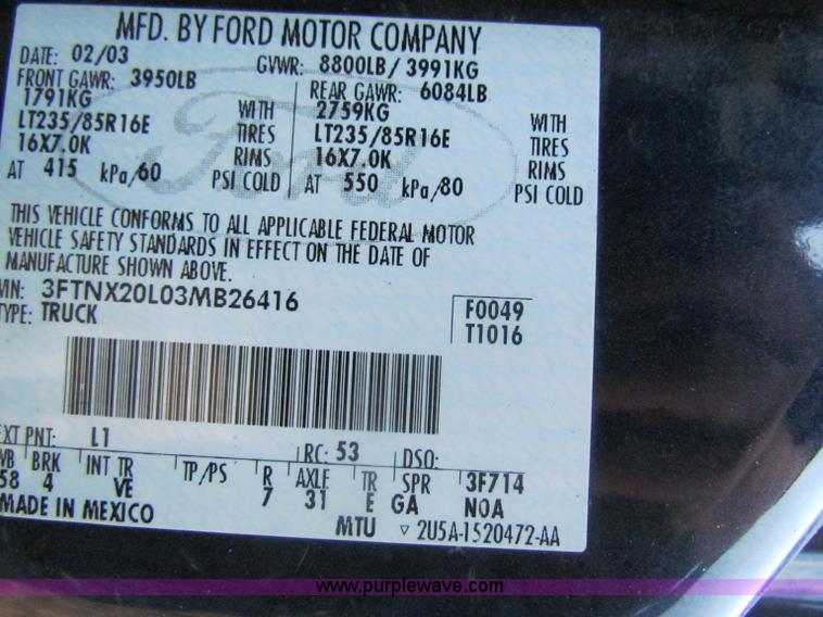 image for item D5320 2003 Ford F250 XL Super Duty SuperCab pickup truck