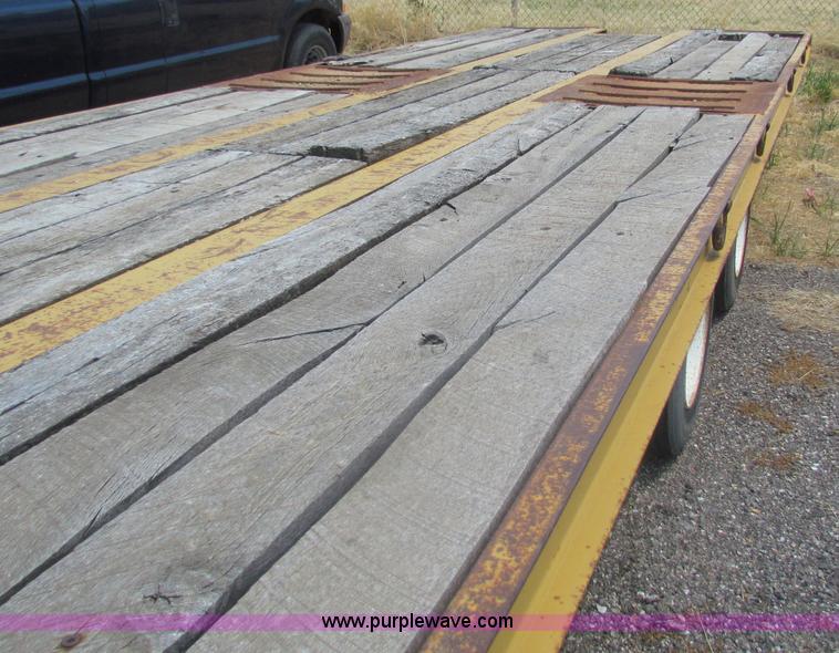 image for item D5321 1997 Dynaweld tandem axle trailer