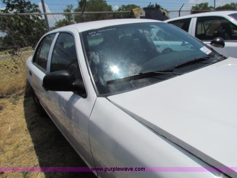 image for item D5324 2006 Ford Crown Victoria