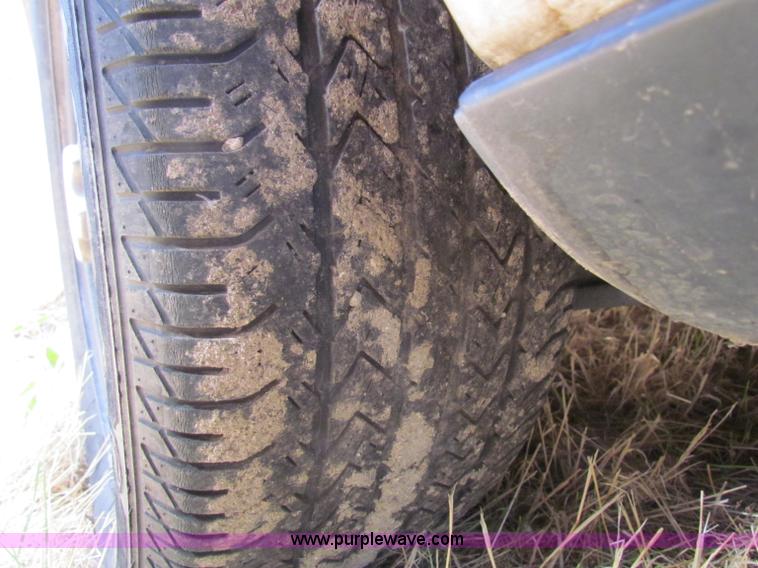 image for item D5324 2006 Ford Crown Victoria
