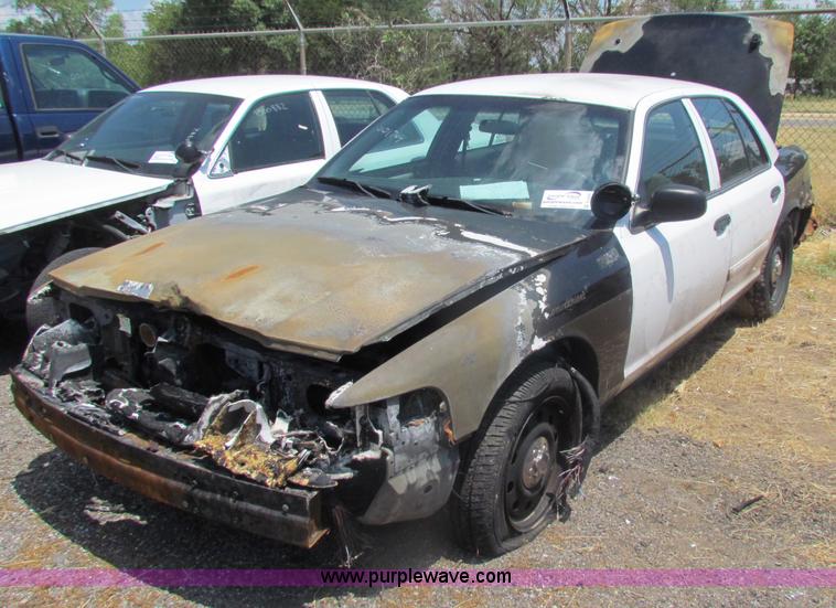 image for item D5325 2008 Ford Crown Victoria