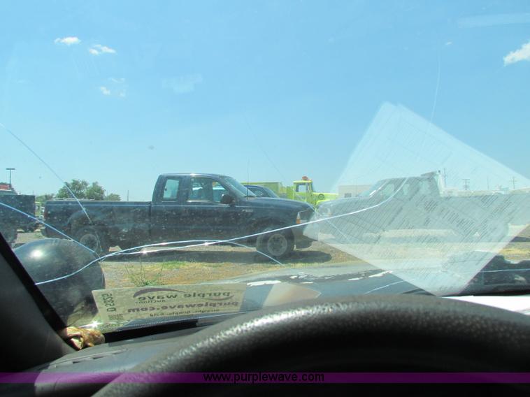 image for item D5325 2008 Ford Crown Victoria