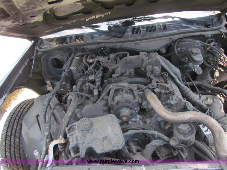 image for item D5325 2008 Ford Crown Victoria