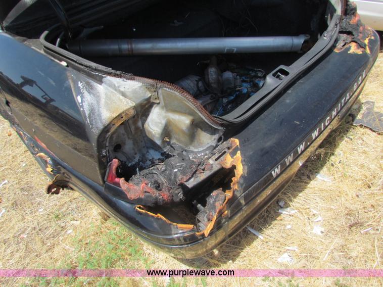 image for item D5325 2008 Ford Crown Victoria