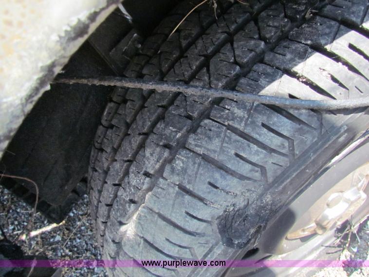 image for item D5325 2008 Ford Crown Victoria