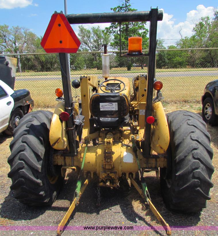 image for item D5326 Ford 445A tractor