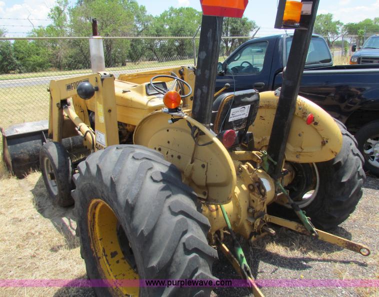 image for item D5326 Ford 445A tractor
