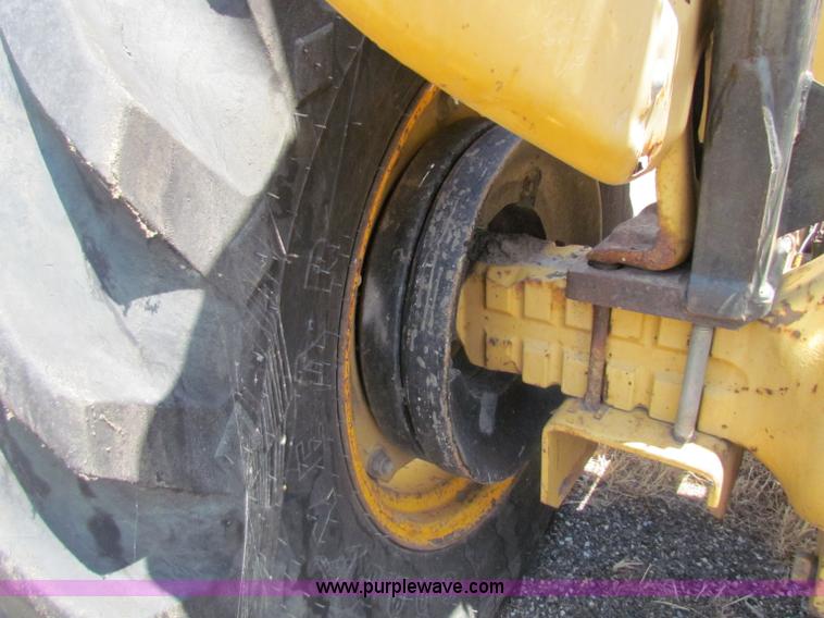 image for item D5326 Ford 445A tractor