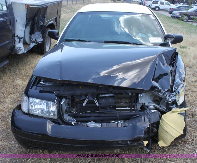 image for item D5330 2009 Ford Crown Victoria Police Interceptor