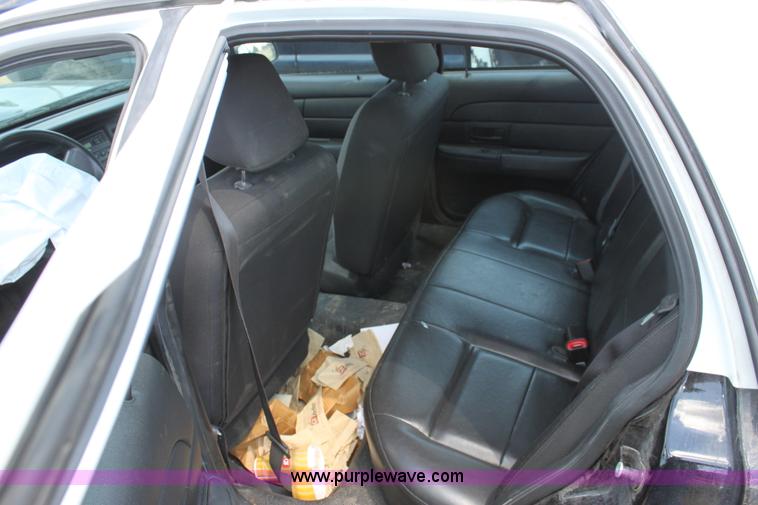 image for item D5330 2009 Ford Crown Victoria Police Interceptor