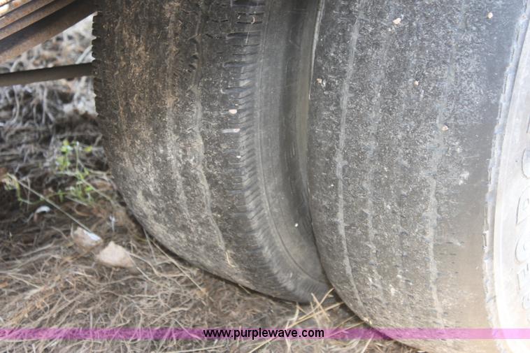 image for item D5334 1996 Chevrolet Cheyenne K3500 flatbed pickup truck