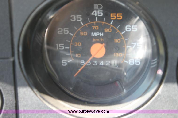 image for item D5336 1984 Chevrolet C70 lighting truck