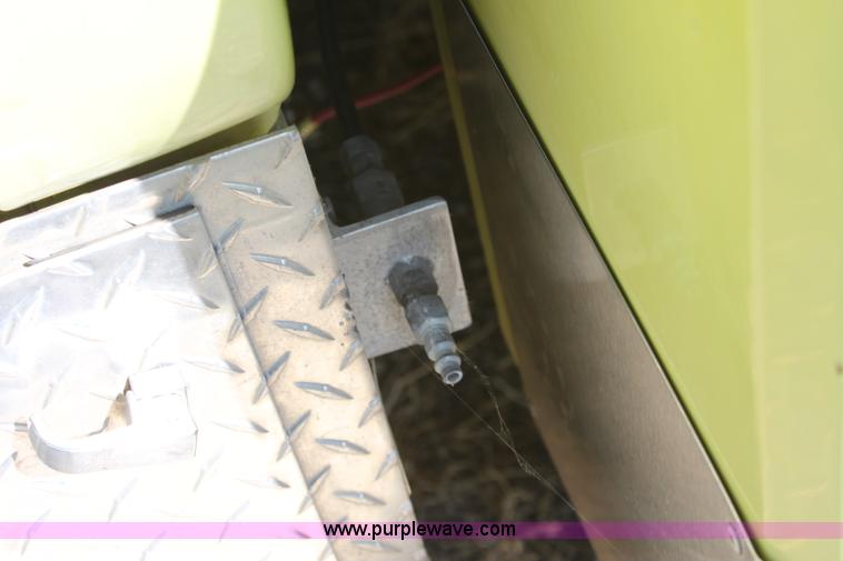 image for item D5336 1984 Chevrolet C70 lighting truck