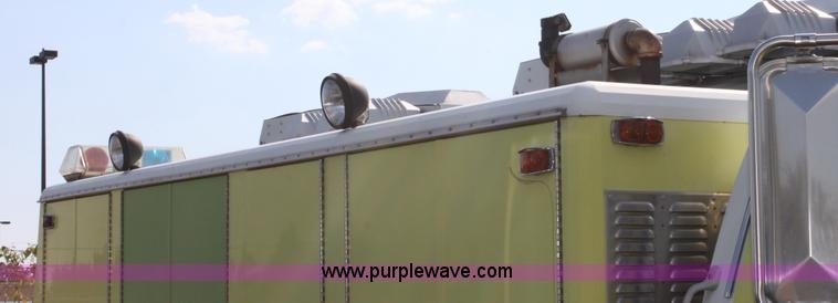 image for item D5336 1984 Chevrolet C70 lighting truck