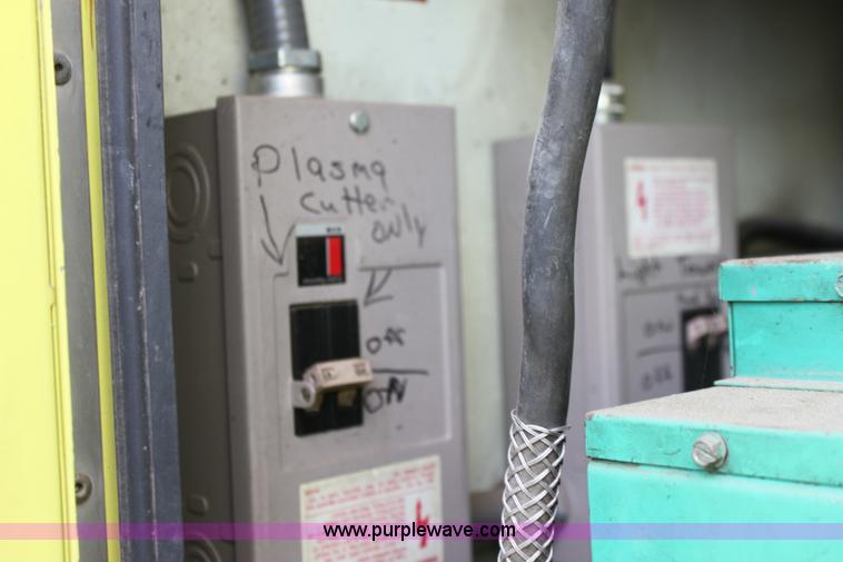 image for item D5336 1984 Chevrolet C70 lighting truck