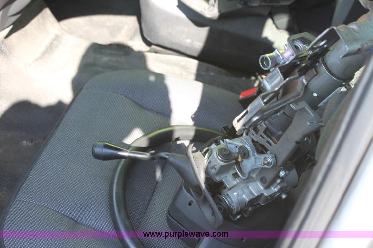 image for item D5337 2006 Ford Crown Victoria Police Interceptor