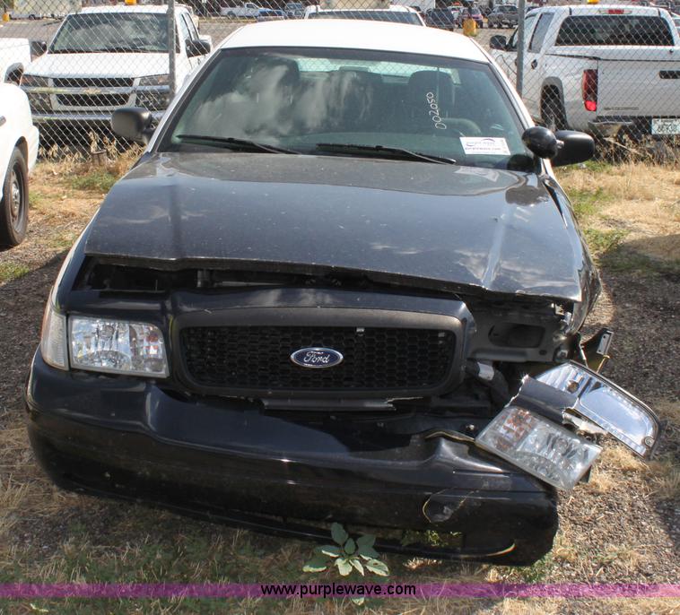 image for item D5338 2009 Ford Crown Victoria Police Interceptor