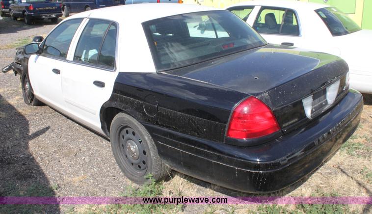 image for item D5338 2009 Ford Crown Victoria Police Interceptor