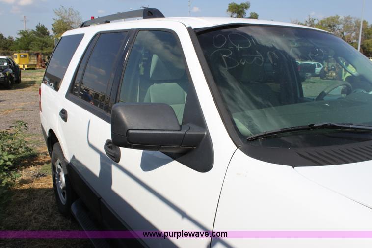 image for item D5339 2007 Ford Expedition XLT SUV