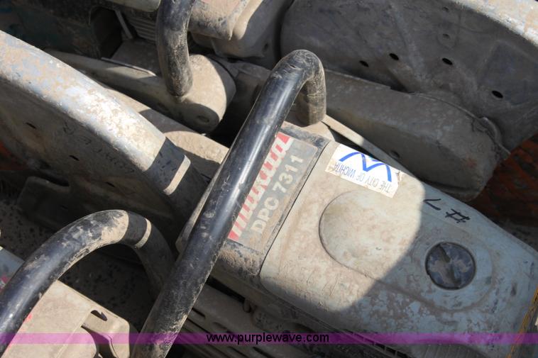 image for item D5356 (4) Makita concrete saws