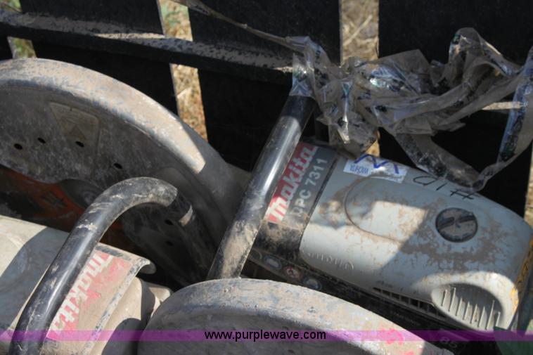 image for item D5356 (4) Makita concrete saws