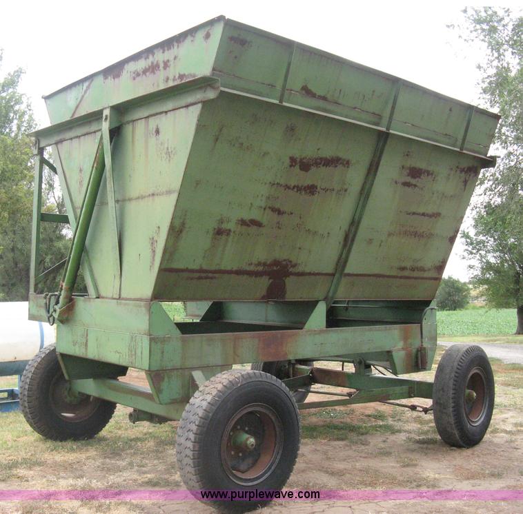 image for item A6482 Forage wagon