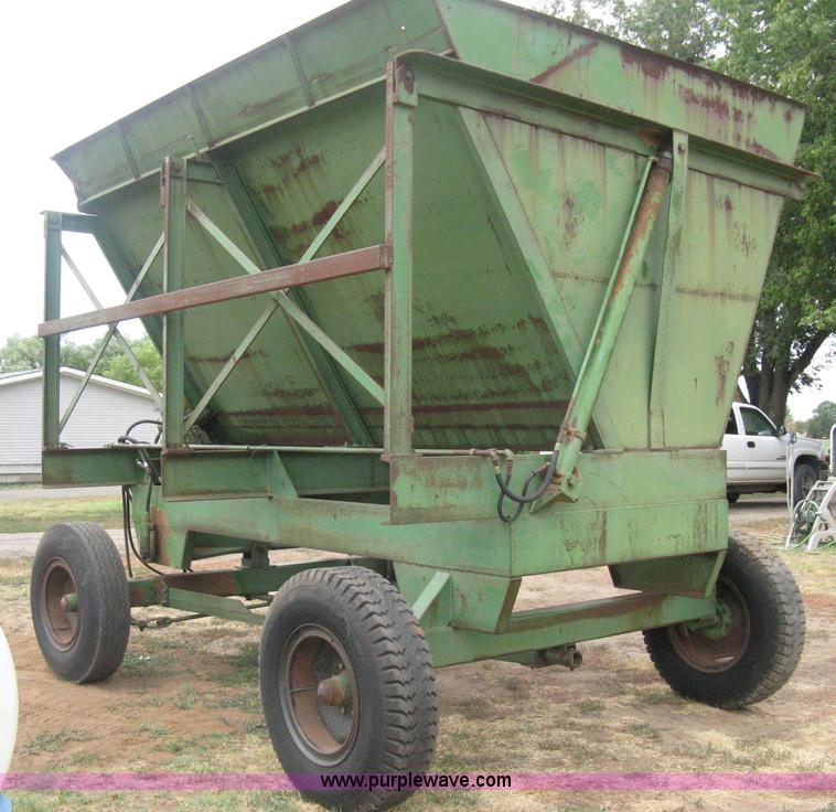 image for item A6482 Forage wagon