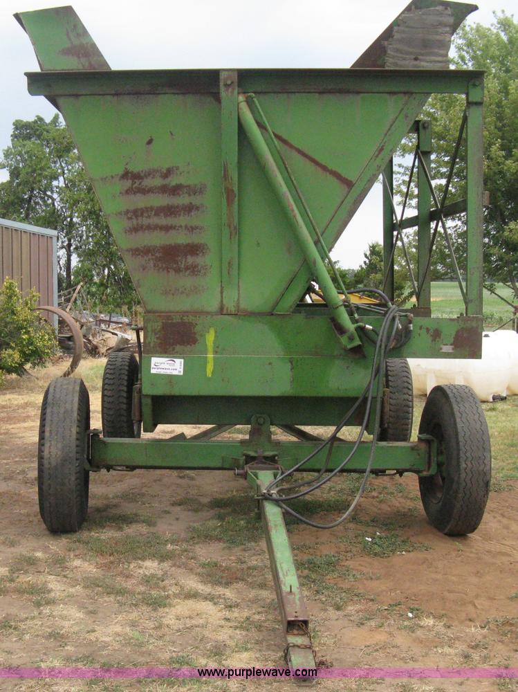 image for item A6482 Forage wagon