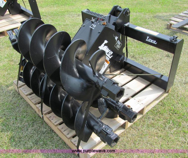 image for item A7526 Lowe 750CH hydraulic auger skid steer attachment