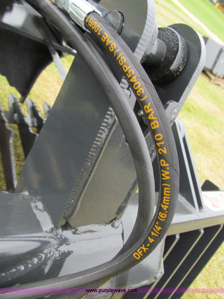 image for item A7529 Stout HD72 grapple open-end skid steer attachment