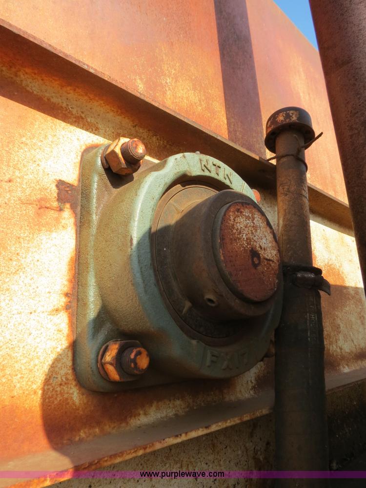 image for item B2431 1982 International S1954 feed mixer truck